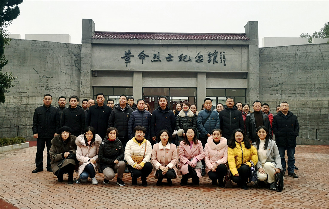 合照_副本.jpg