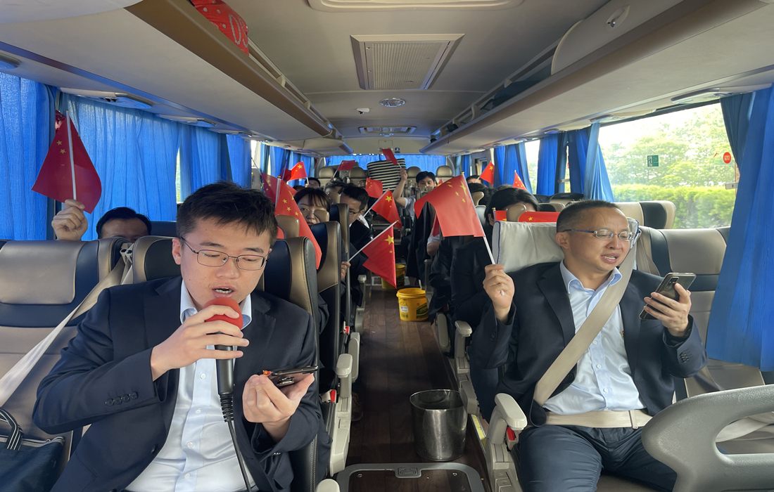 唱响党史红歌.jpg