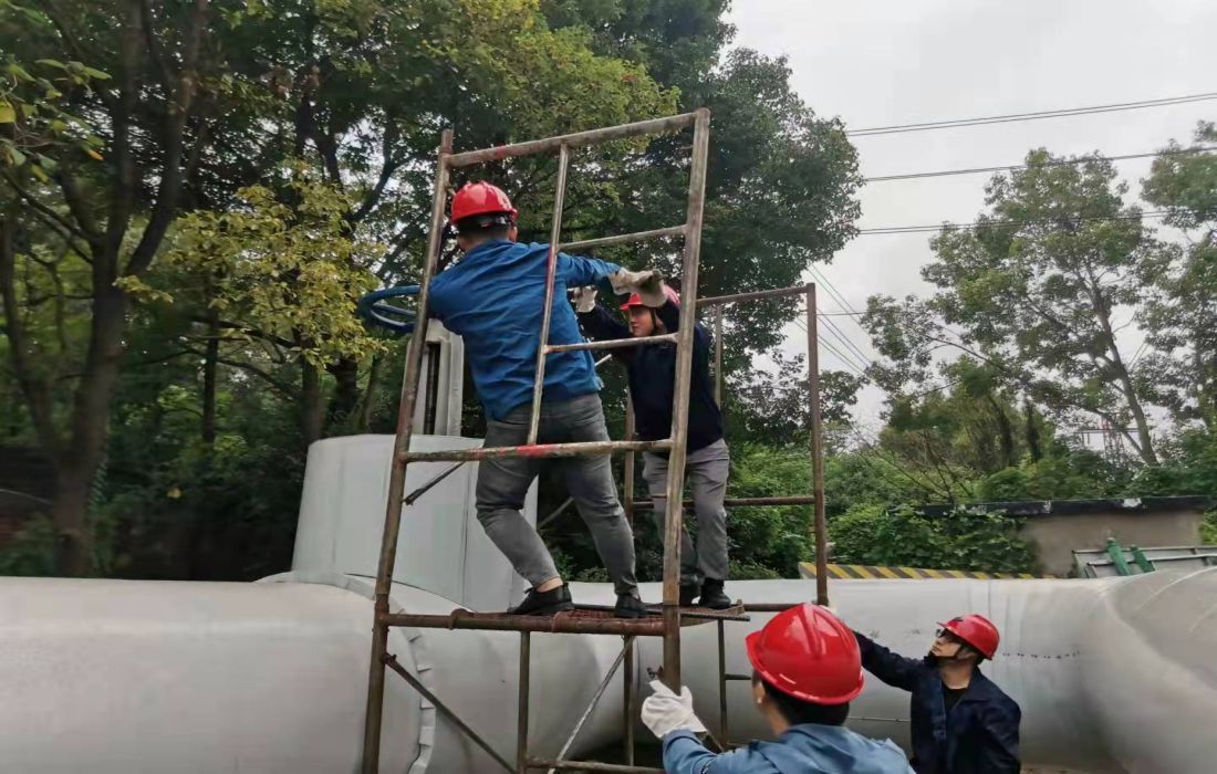 图片3：热电厂厂内现场操作.jpg