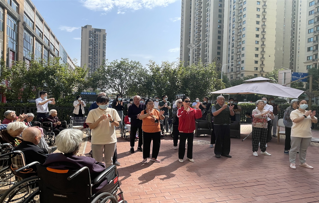 成人电视
第六党支部联合市市场监管局机关一支部、三支部和市信息与标准化所党支部开展9月支部主题党日活动图片4.jpg