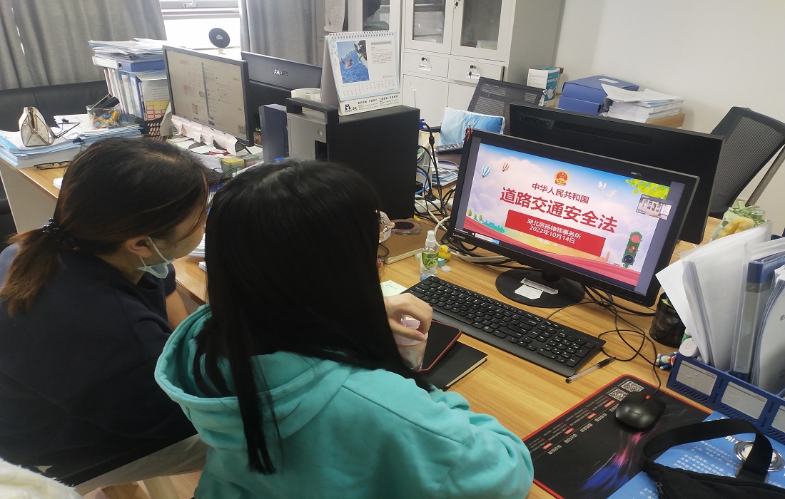 上传1.jpg