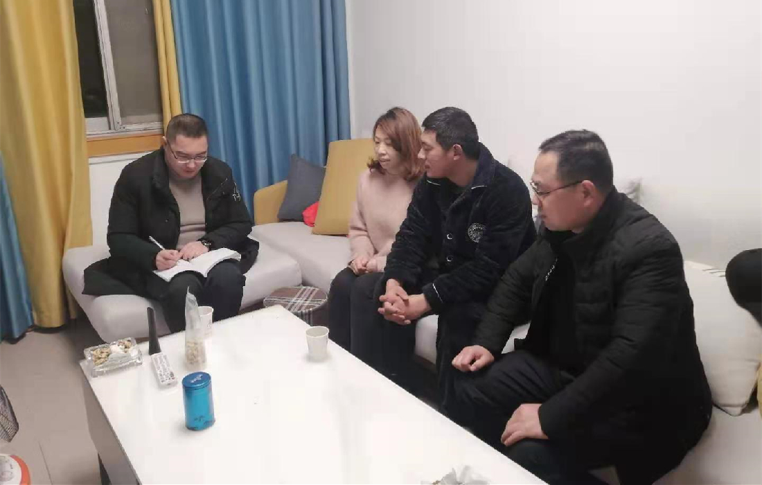 20221026  汉江保安家访.jpg