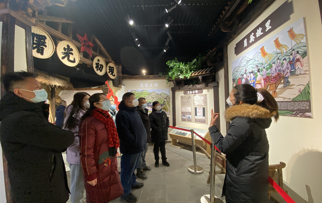 活动照片 (4).jpg