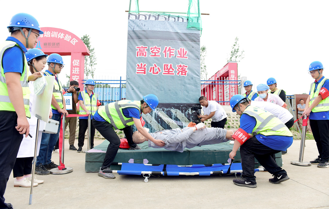 现场图片2.jpg