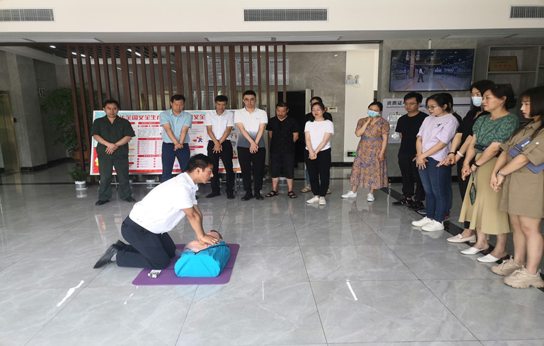 附件3.汉江检测组织园区入驻单位及公司职工学习急救知识_副本.jpg