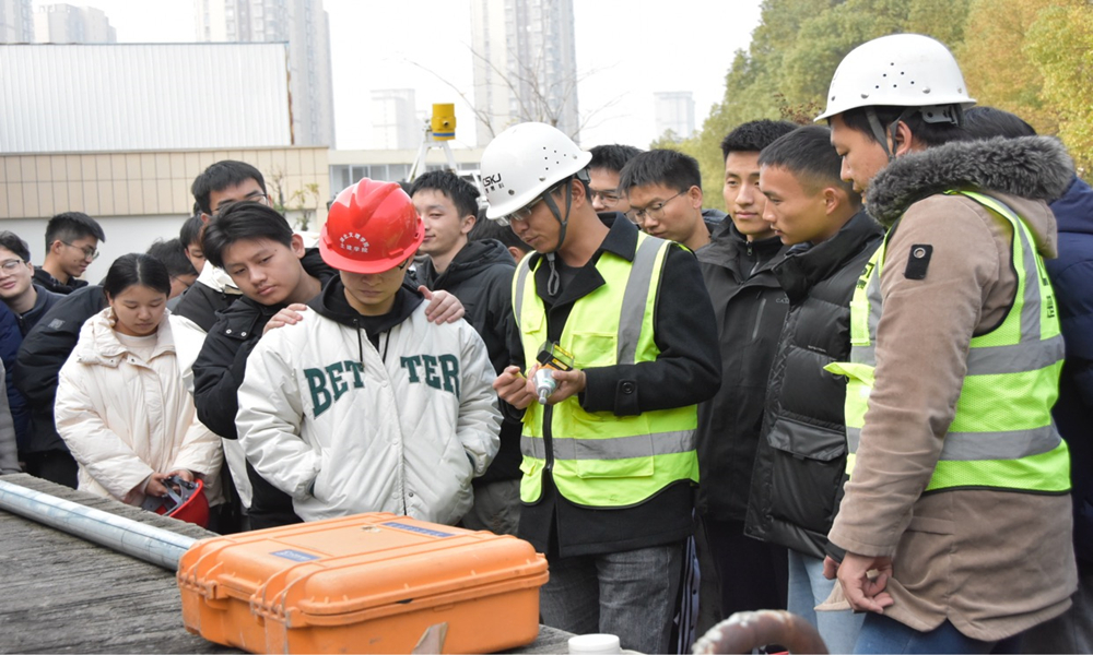 微信图片_20231213162431.jpg 微信图片_20231213162431.jpg