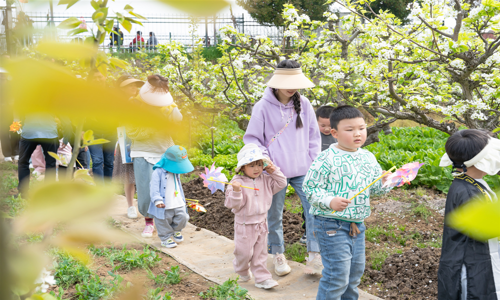 襄阳路桥春游照片 (2).jpg