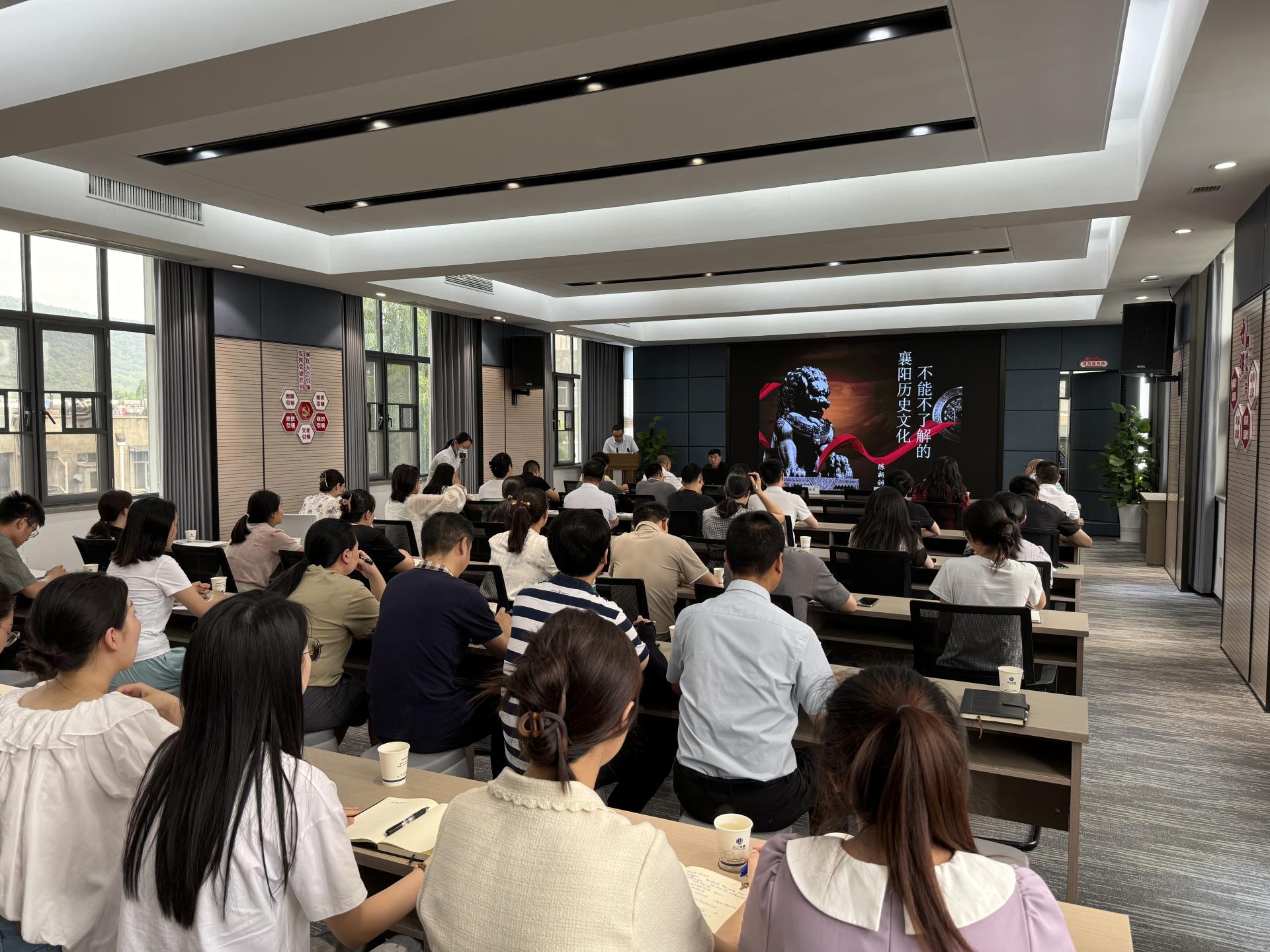 照片1.jpg