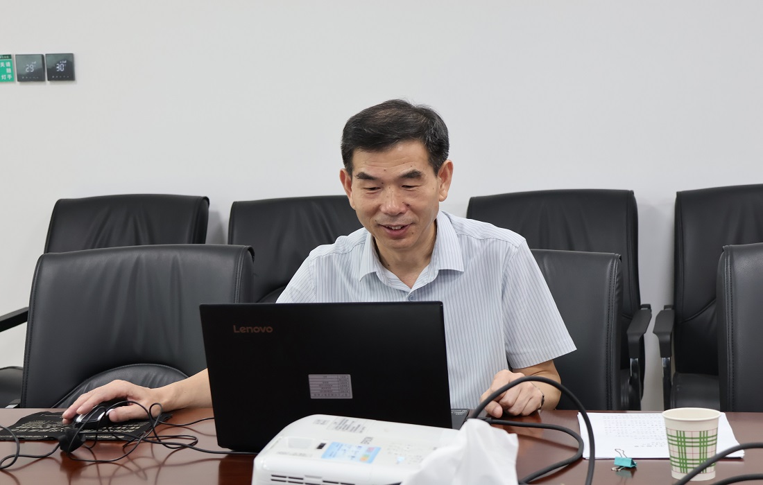 上传2.jpg