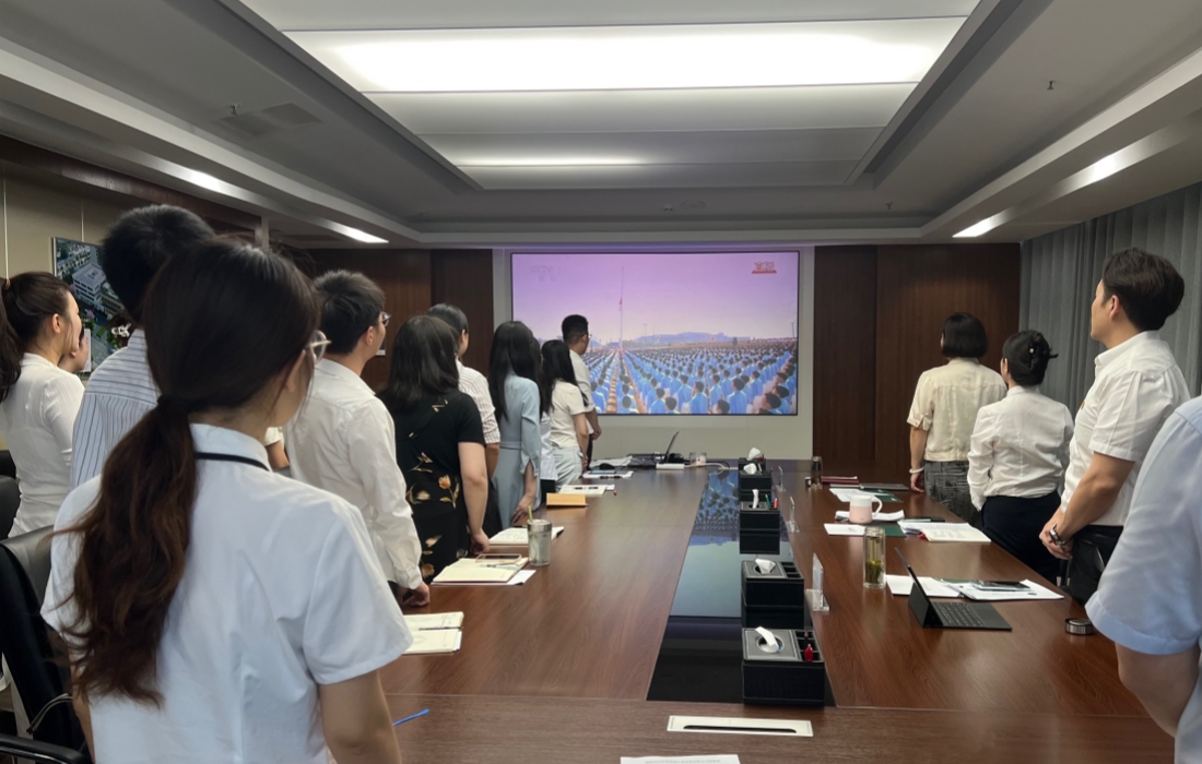 恒泰健康组织观看九三阅兵直播弘扬伟大抗战精神03_官网.jpg 恒泰健康组织观看九三阅兵直播弘扬伟大抗战精神03_官网.jpg